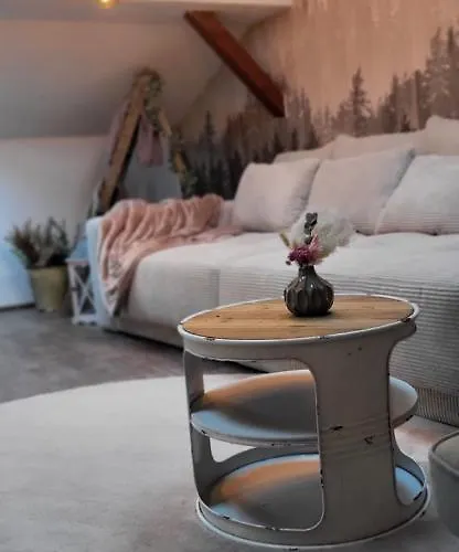 Zwoenitz-liebe Lägenhet